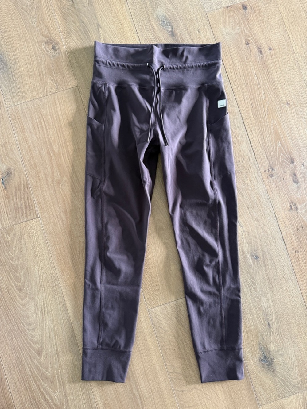 Ladies Stretch Drawstring Leggings in Deep Plum